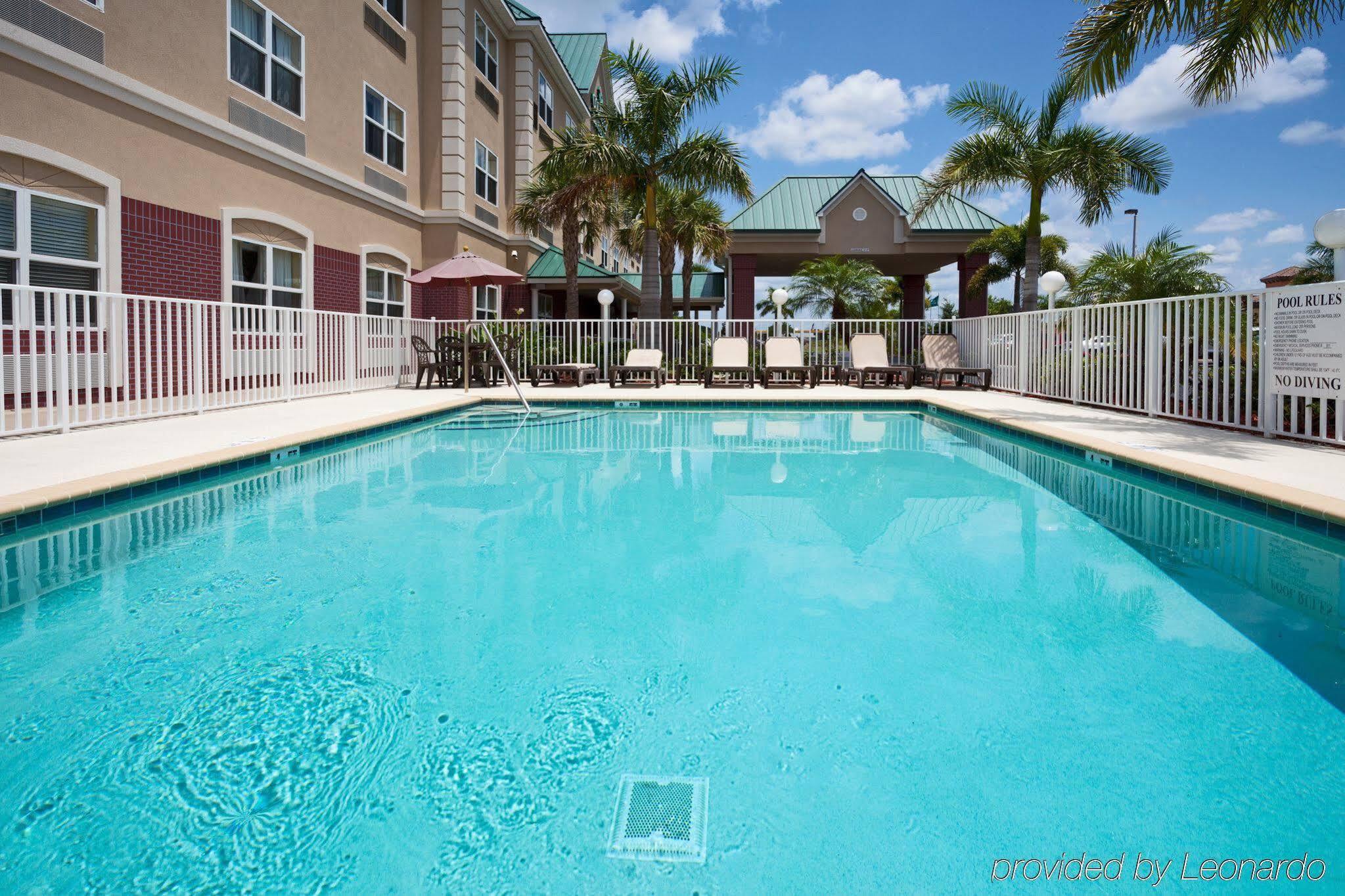 Country Inn & Suites By Radisson, Bradenton-Lakewood-Ranch, Fl 外观 照片